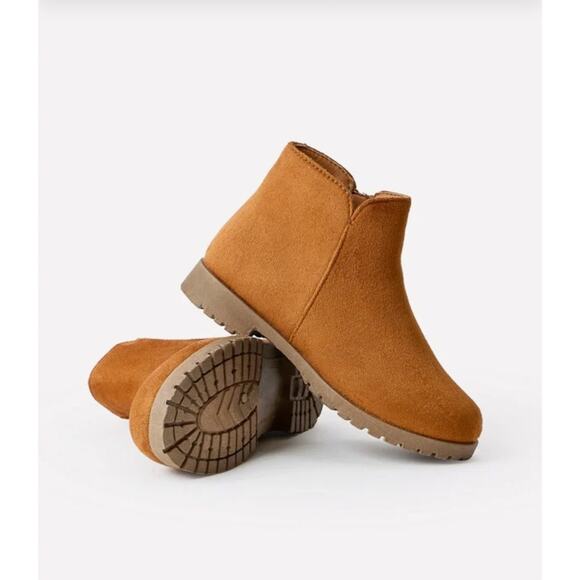 FabKids Brown Faux Suede Side Zip Ankle Booties - Size 1 - Picture 1 of 4